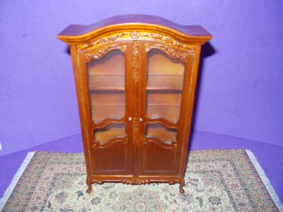 Petite Francoise Cabinet